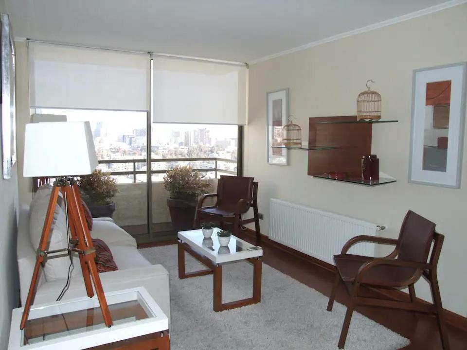 شقة Depto Barrio Bellavista Turismo Clinicas Aire Acondicionado سانتياغو المظهر الخارجي الصورة